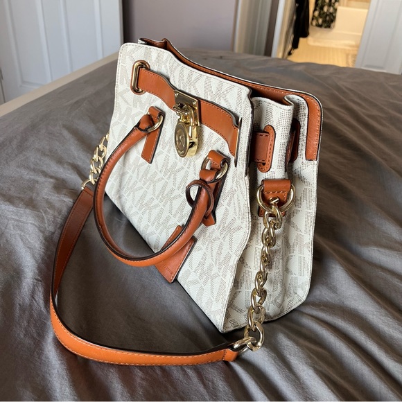 🤎 Michael Kors Satchel 🤎 - Picture 1 of 11